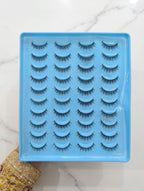 3D Professional Eyelashes Set: 20 Pairs of Voluminous, Reusable Faux Mink Lashes