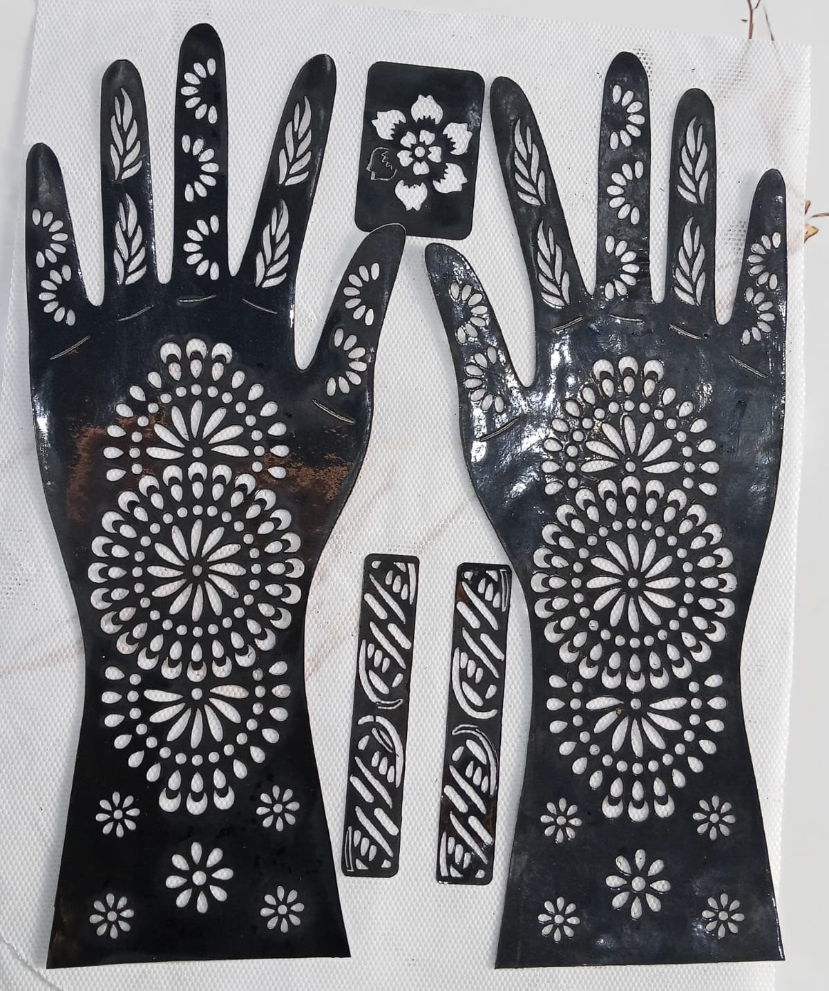 Full Hand-Small Hand & Feets Henna Sticker Template | Easy Mehndi Design - The Nexa Shop