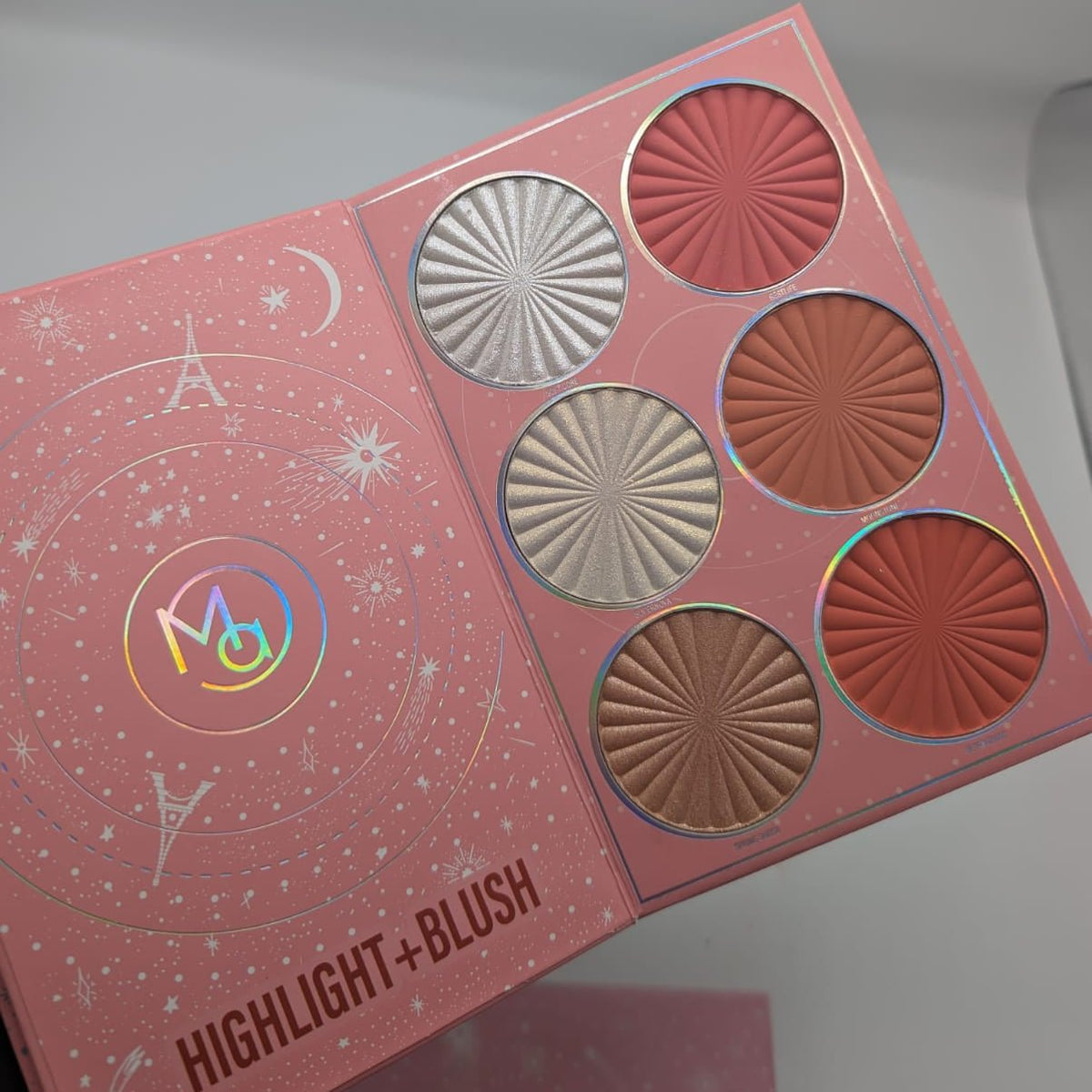 Mocallure 4-in-1 Eyes, Face & Lips Multi-Color Makeup Palette Book - The Nexa Shop