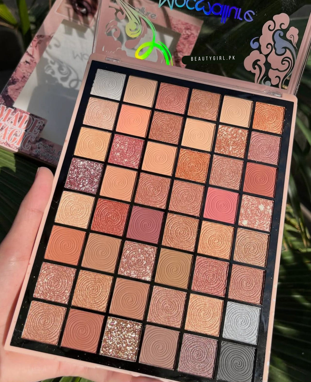 Mocallure Made Magic 48-Colors Eyeshadow Palette for Rich Eye Looks