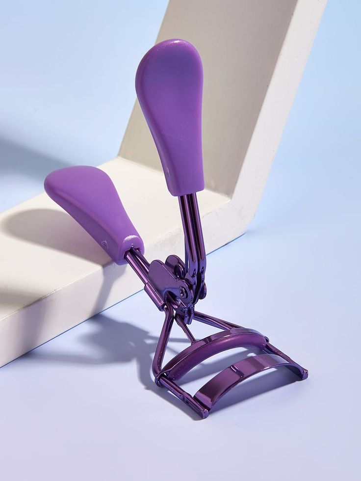 Professional Eyelash Curler Stainless Steel Beauty Tool - The Nexa Shop